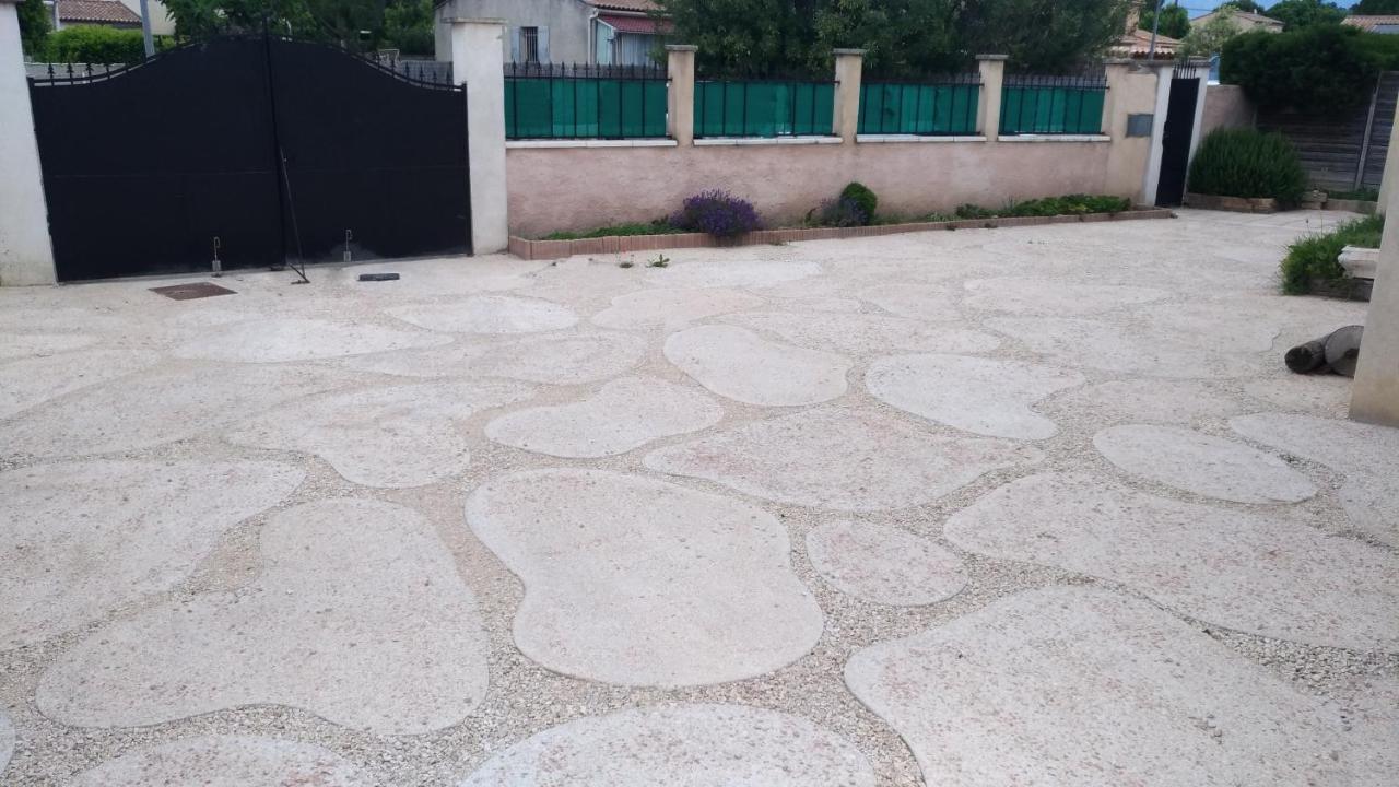Apartamento L'Ilot De Carpentras Exterior foto